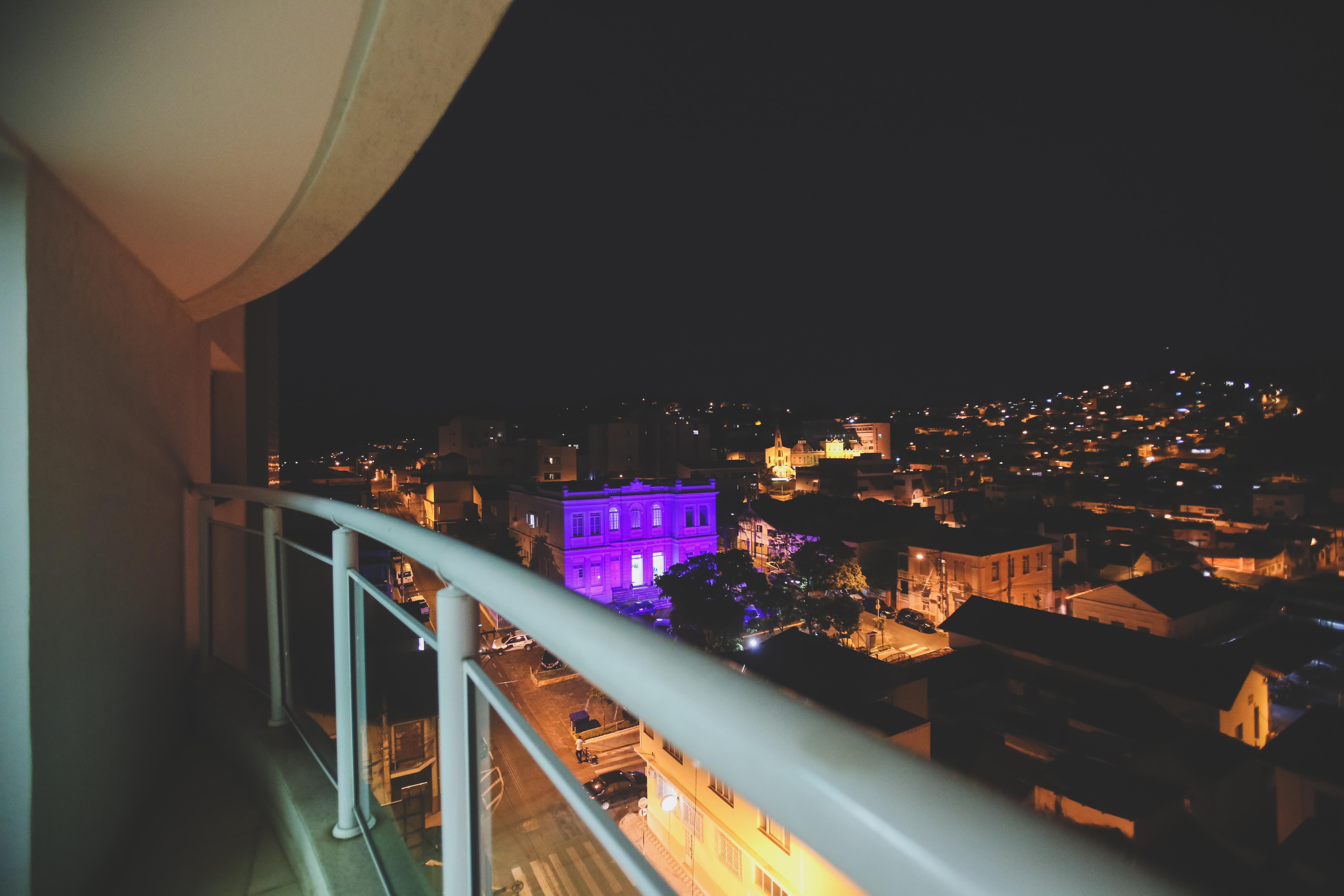 Gontijo Inn Hotel Itajubá Extérieur photo View of the city from the balcony of a hotel